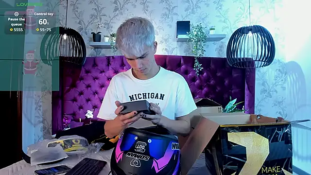 nicktorn online show from 12/04/25, 12:47