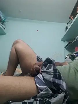 Snapshot of Loverboyjillu chatting on 04/08/26, 07:41 Loverboyjillu online show from 04/08/26, 07:41