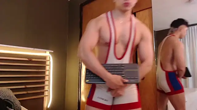 PaulEvens online show from 10/31/25, 01:56