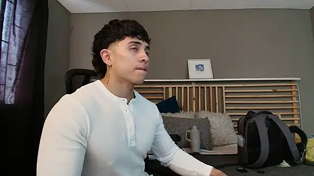 PaulEvens online show from 03/09/26, 01:04