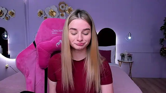 SweetyLicky online show from 11/08/25, 04:18