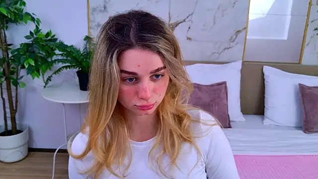 SweetyLicky online show from 02/06/26, 03:59