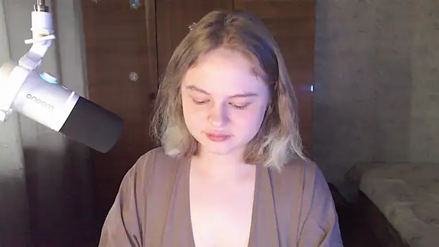 SlipperSherry online show from 10/02/25, 09:49