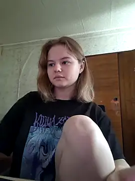 SlipperSherry online show from 11/29/25, 08:06