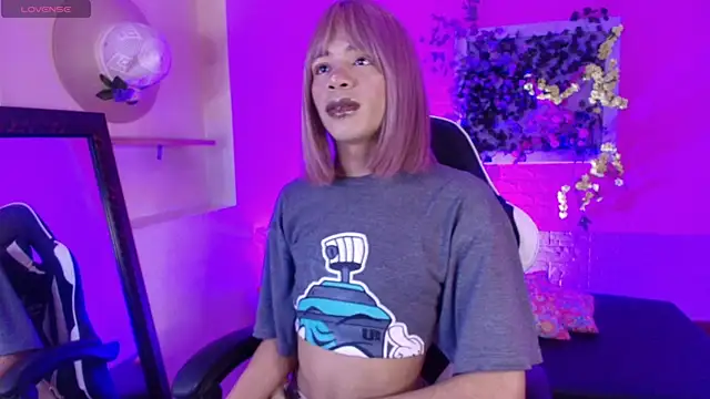 Katy bratz  online show from 11/25/25, 07:58