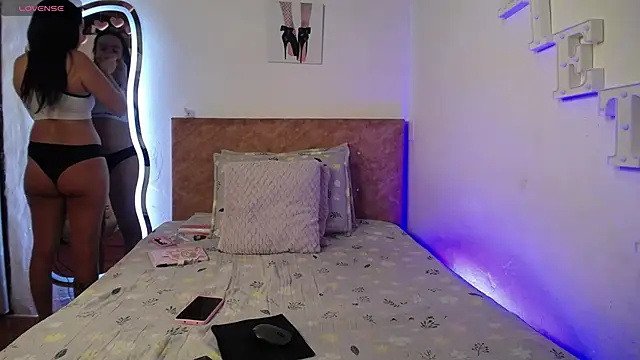 solpeich online show from 11/05/25, 04:29