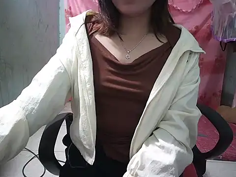 Xue weng online show from 11/26/25, 09:27