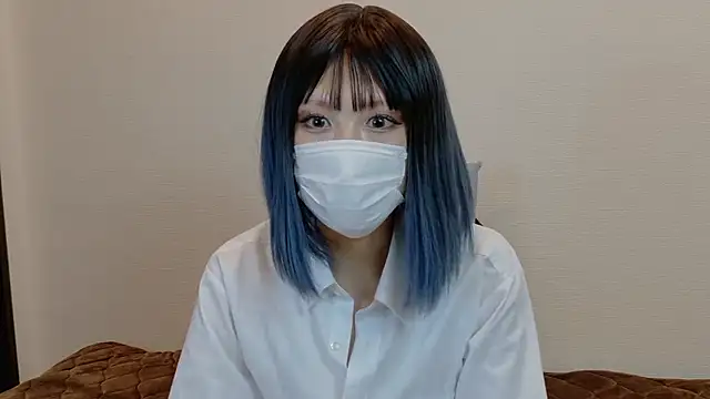 sarina at online show from 11/25/25, 04:23