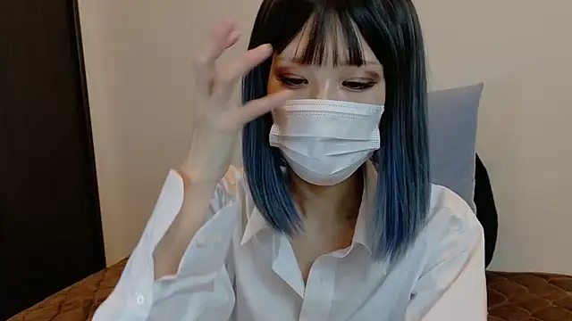 sarina at online show from 12/14/25, 09:25