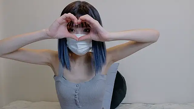 sarina at online show from 04/28/26, 04:28