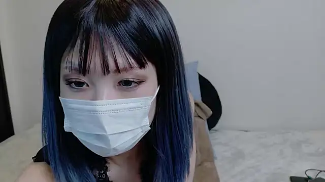 sarina at online show from 05/24/26, 09:25