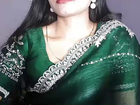 ROSE GOLDE online show from 02/21/26, 05:25