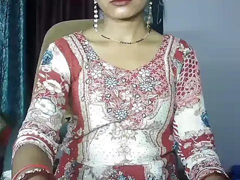ROSE GOLDE online show from 07/22/26, 04:15