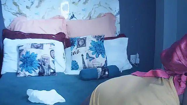 CouplesX96xx online show from 04/19/26, 10:03