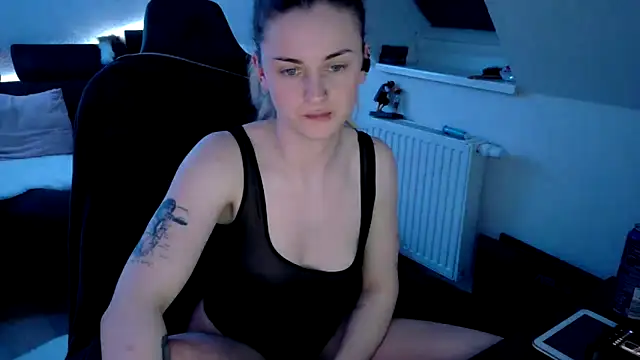 Melly4You online show from 04/20/26, 10:55