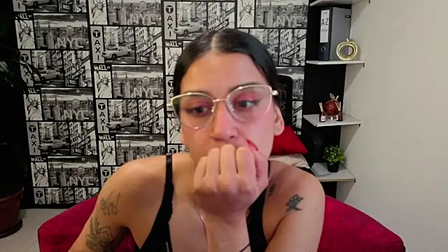 DanielaMonroe online show from 05/25/26, 08:59