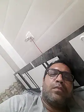 Hot-boy077 online show from 10/25/25, 07:30