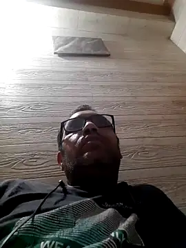 Hot-boy077 online show from 10/26/25, 09:48