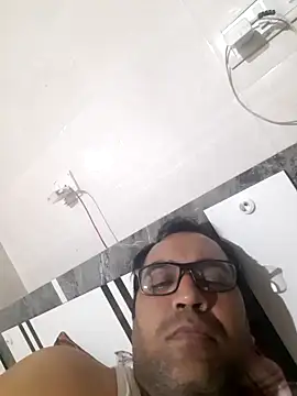 Hot-boy077 online show from 11/27/25, 03:03