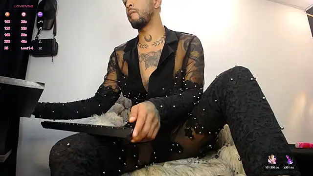 LickMyInk online show from 10/19/25, 04:13