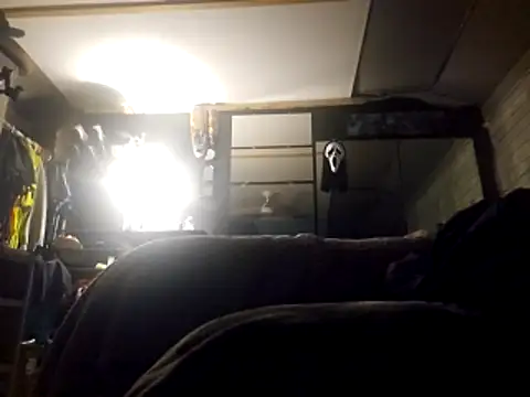 Snapshot of Billysch@xh chatting on 12/20/25, 06:37 Billyschxh online show from 12/20/25, 06:37