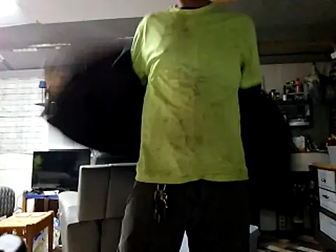 Snapshot of Billysch@xh chatting on 12/23/25, 12:19 Billyschxh online show from 12/23/25, 12:19