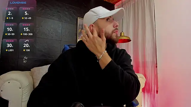 Maximo Wolff online show from 11/02/25, 08:00