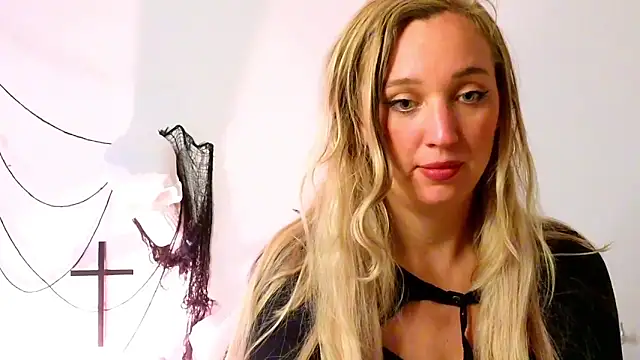 Stellapower online show from 10/26/25, 01:39