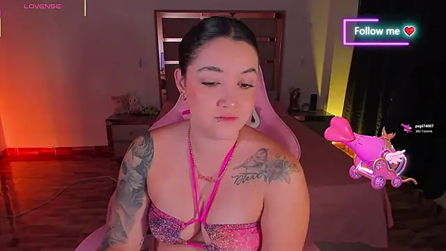 lunaarose online show from 02/10/26, 03:10