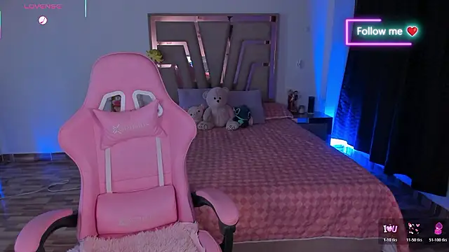 lunaarose online show from 02/17/26, 03:47