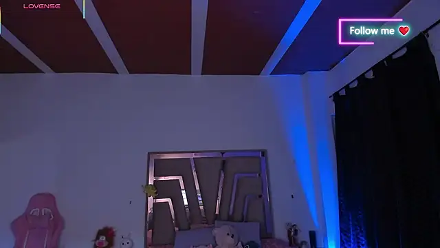 lunaarose online show from 02/19/26, 03:35