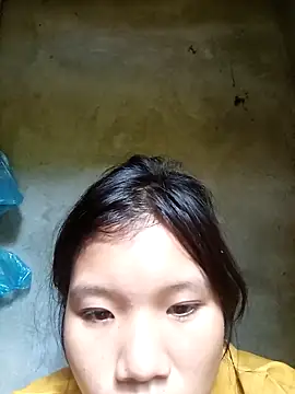 Snapshot of Adsatoh chatting on 09/15/25, 02:33 Adsatoh online show from 09/15/25, 02:33