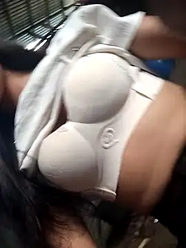 Snapshot of Adsatoh chatting on 09/23/25, 09:23 Adsatoh online show from 09/23/25, 09:23