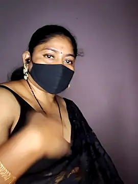 Snapshot of Telugu--Nadhini143 chatting on 09/10/25, 08:14 Telugu--Nadhini143 online show from 09/10/25, 08:14