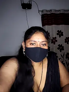 Snapshot of Telugu--Nadhini143 chatting on 09/30/25, 02:55 Telugu--Nadhini143 online show from 09/30/25, 02:55