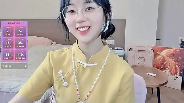 nini a online show from 02/03/26, 03:15