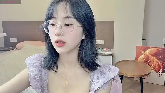 nini a online show from 04/08/26, 11:32