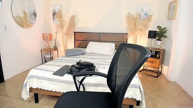 EmaaaBrown  online show from 04/16/26, 03:35