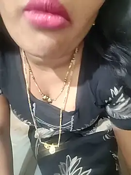 Snapshot of Swapna_kannada chatting on 06/18/26, 10:19 Swapna kannada online show from 06/18/26, 10:19