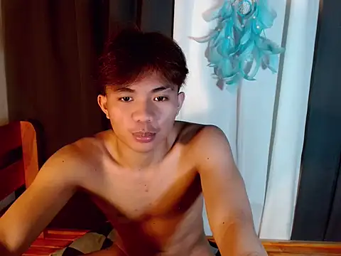 mostwantedtwink online show from 10/25/25, 04:02