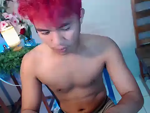 Snapshot of mostwantedtwink chatting on 05/20/26, 08:26 mostwantedtwink online show from 05/20/26, 08:26