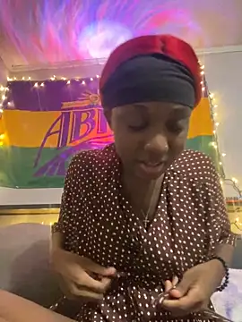 HennessyBaby21 online show from 03/02/26, 06:58