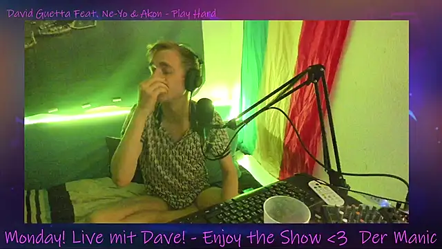 DaveLindau online show from 10/13/25, 06:41