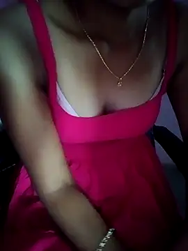Snapshot of Nidhi_lovely chatting on 11/03/25, 02:24 Nidhi lovely online show from 11/03/25, 02:24