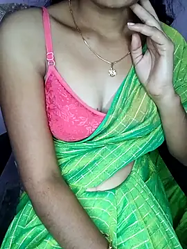 Snapshot of Nidhi_lovely chatting on 11/29/25, 02:47 Nidhi lovely online show from 11/29/25, 02:47