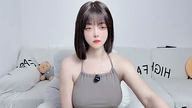 uikyy1 online show from 10/12/25, 08:57