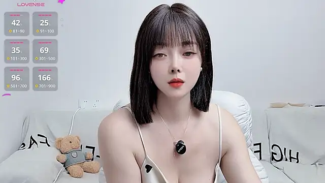 uikyy1 online show from 11/16/25, 08:42