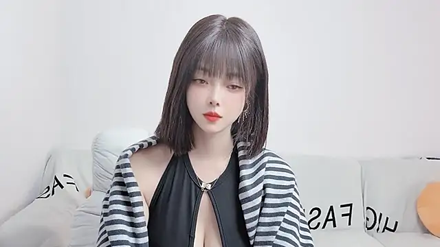 uikyy1 online show from 11/19/25, 07:08