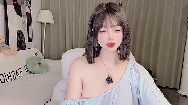 uikyy1 online show from 03/14/26, 12:43