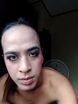 Yourscarlette Slut online show from 11/22/25, 06:01